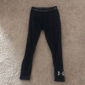 Boys Under Armour tights - size Small